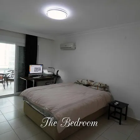 Leon's Home, The Oasis In A Center Of Alanya, Turkey. ألانيا